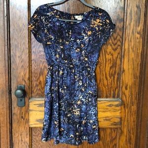 Patterned A-line dress with pockets